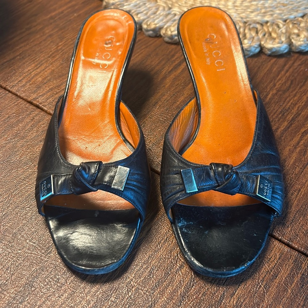 Gucci kitten heels